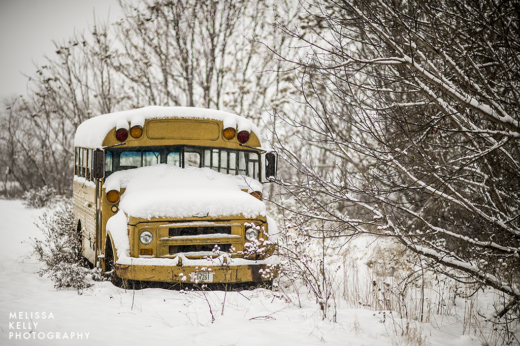 bus-snow-front