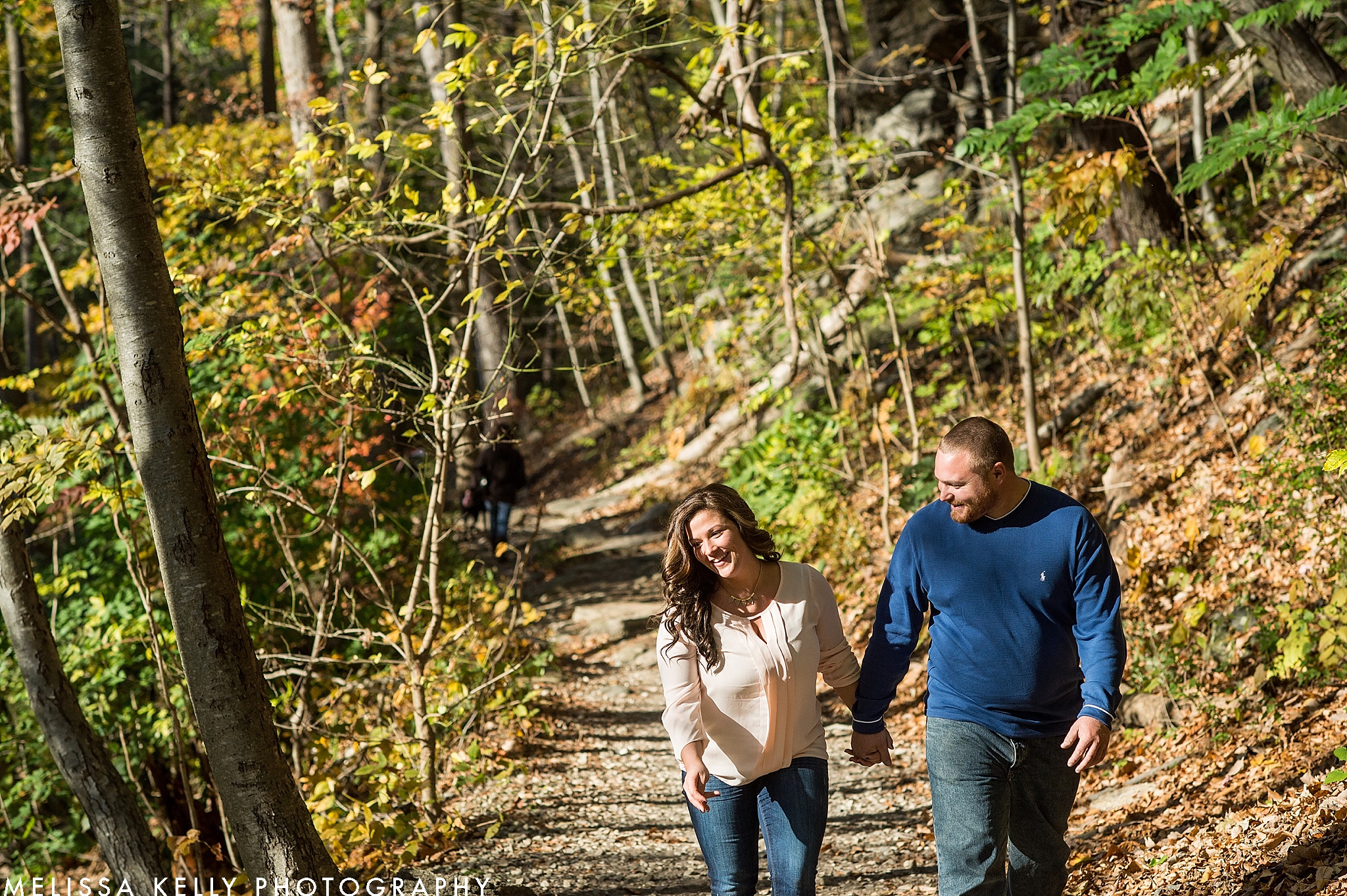 valley-green-engagement-photos-05